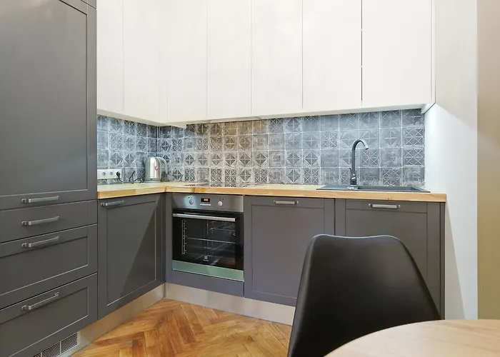 Old Town Jana Seta Apartment *